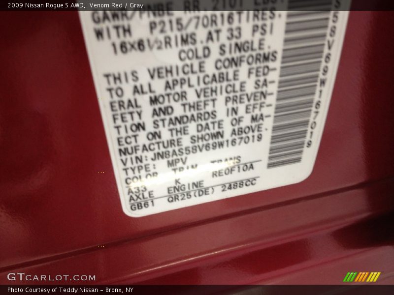 Venom Red / Gray 2009 Nissan Rogue S AWD