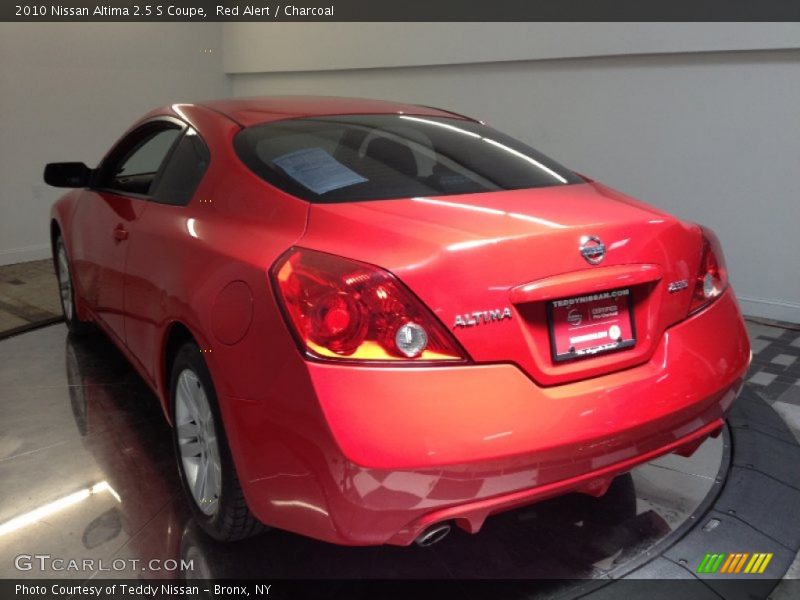 Red Alert / Charcoal 2010 Nissan Altima 2.5 S Coupe