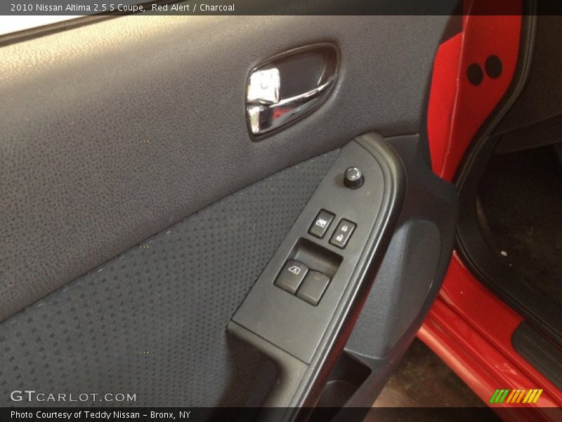 Red Alert / Charcoal 2010 Nissan Altima 2.5 S Coupe