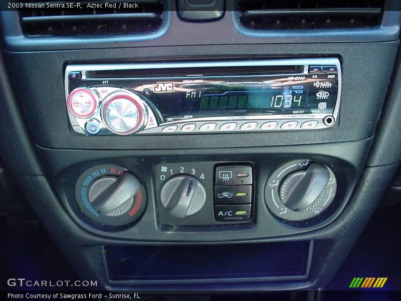 Aztec Red / Black 2003 Nissan Sentra SE-R