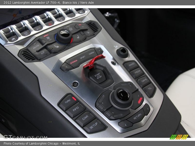 Controls of 2012 Aventador LP 700-4