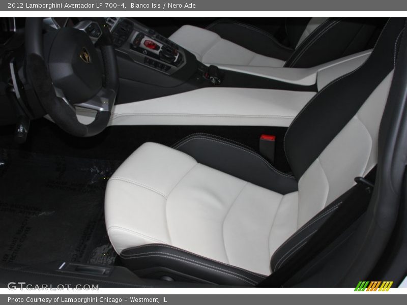 Front Seat of 2012 Aventador LP 700-4