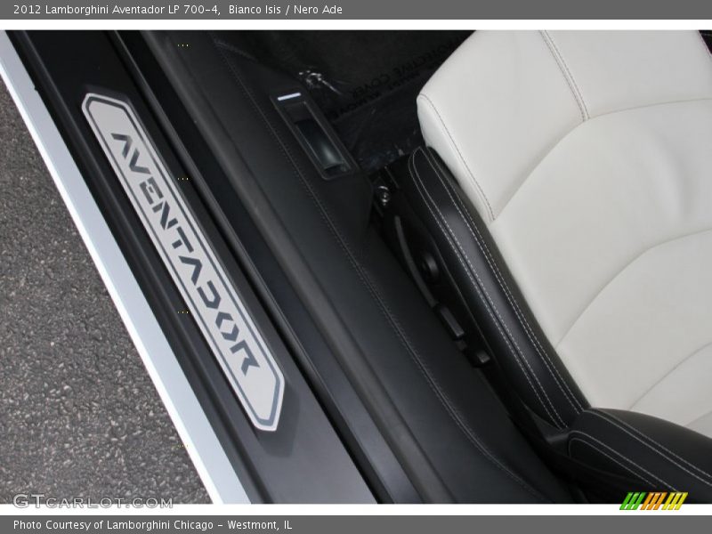  2012 Aventador LP 700-4 Logo