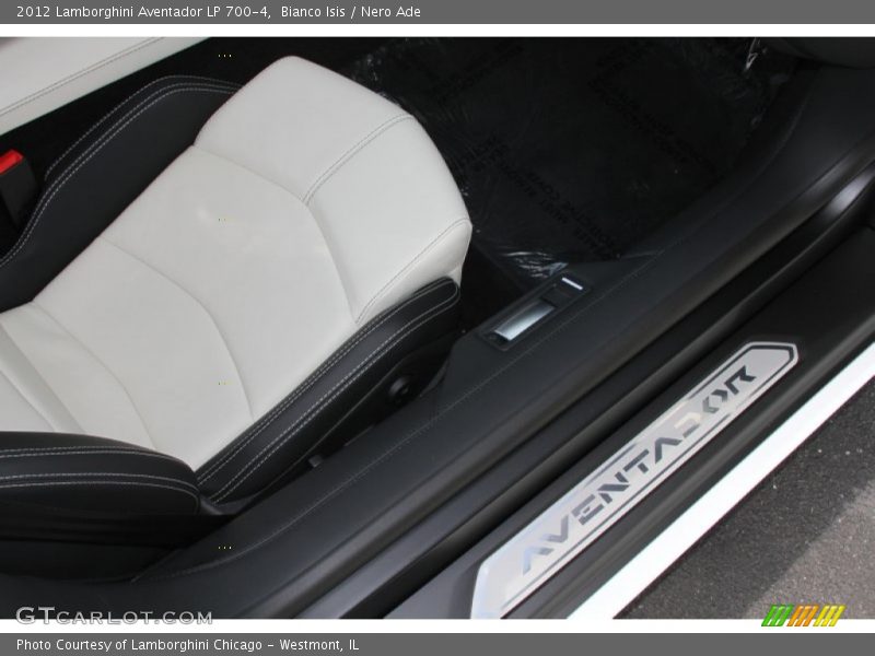  2012 Aventador LP 700-4 Logo