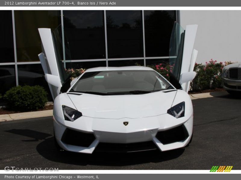 Bianco Isis / Nero Ade 2012 Lamborghini Aventador LP 700-4