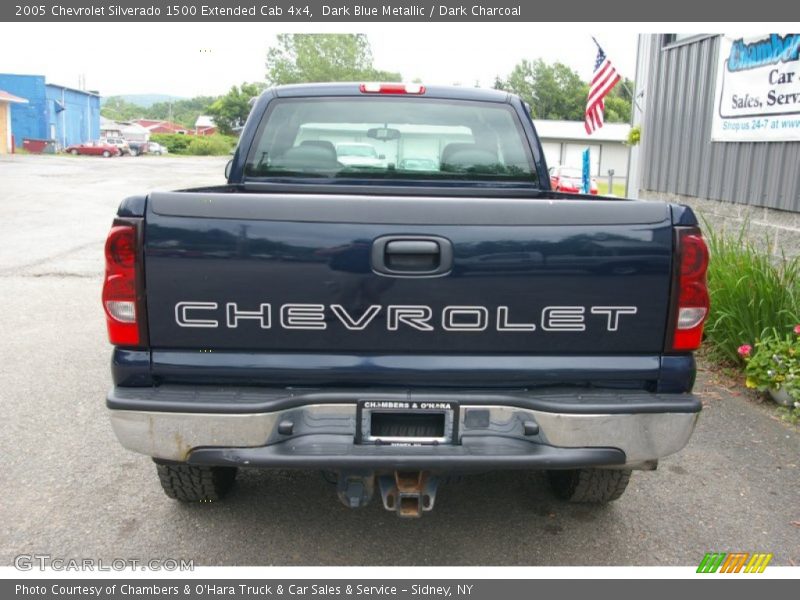 Dark Blue Metallic / Dark Charcoal 2005 Chevrolet Silverado 1500 Extended Cab 4x4