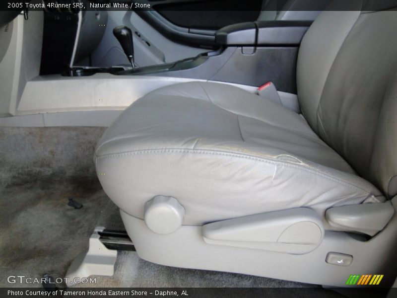 Natural White / Stone 2005 Toyota 4Runner SR5