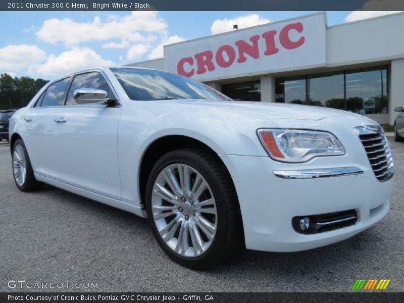 Bright White / Black 2011 Chrysler 300 C Hemi