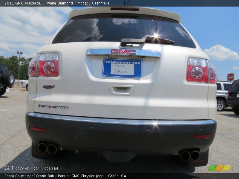 White Diamond Tintcoat / Cashmere 2011 GMC Acadia SLT