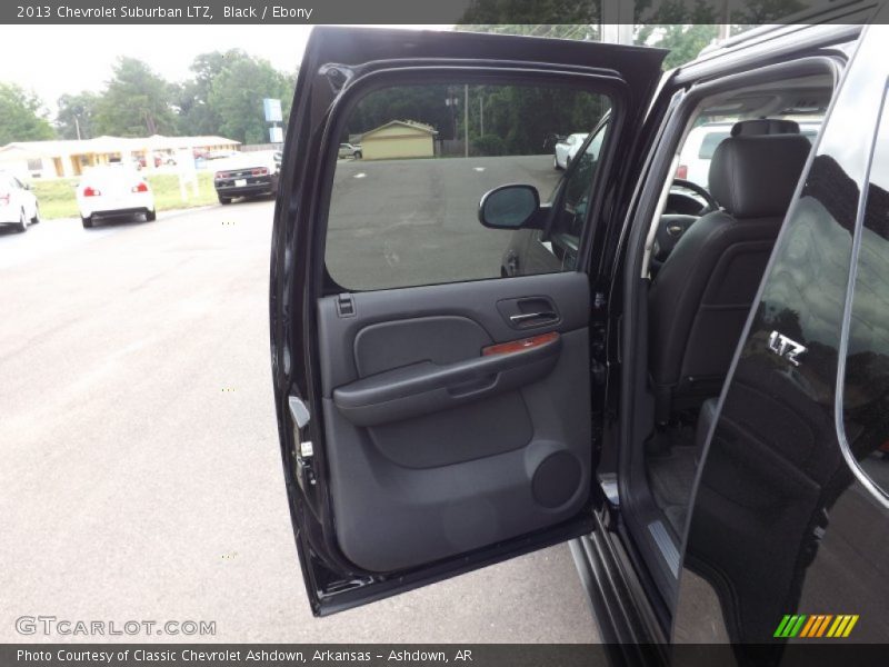 Black / Ebony 2013 Chevrolet Suburban LTZ