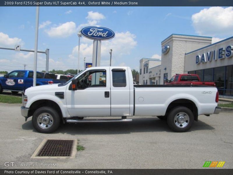 Oxford White / Medium Stone 2009 Ford F250 Super Duty XLT SuperCab 4x4