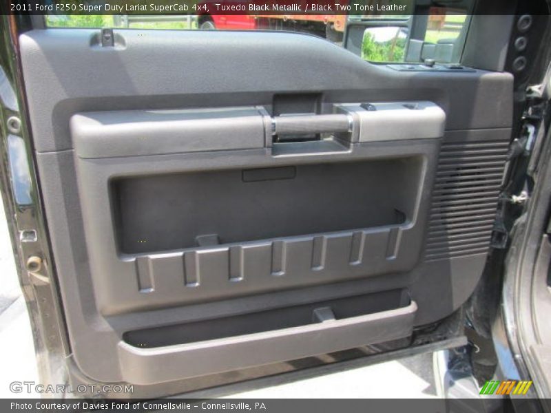 Tuxedo Black Metallic / Black Two Tone Leather 2011 Ford F250 Super Duty Lariat SuperCab 4x4