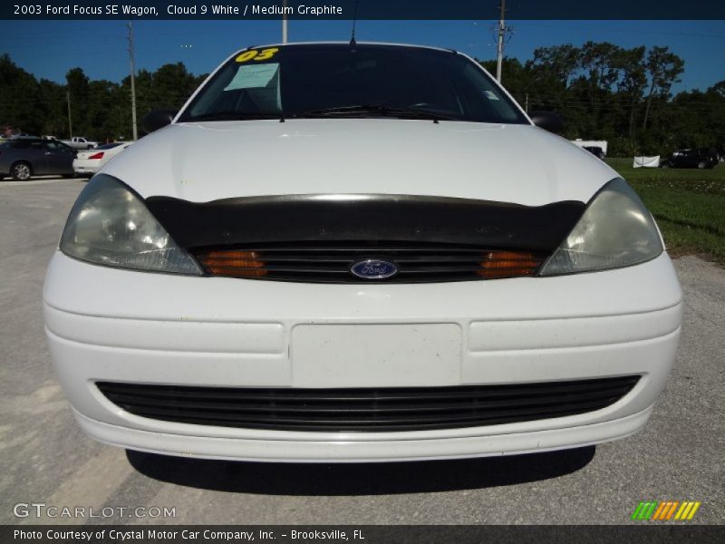 Cloud 9 White / Medium Graphite 2003 Ford Focus SE Wagon