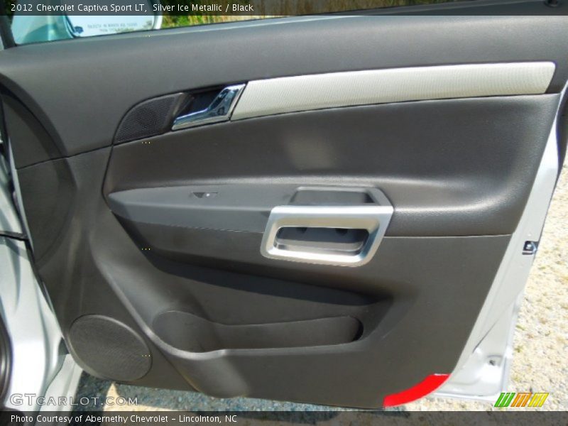 Door Panel of 2012 Captiva Sport LT