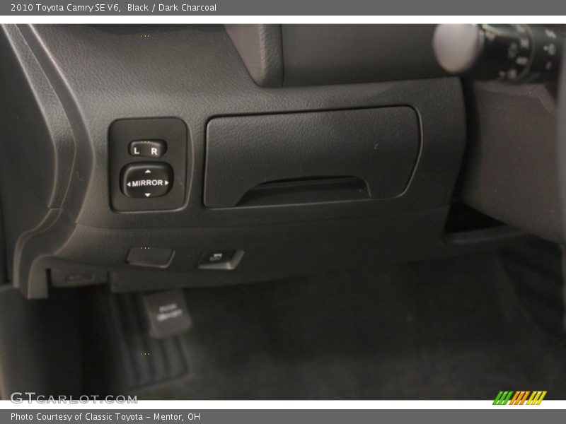 Black / Dark Charcoal 2010 Toyota Camry SE V6