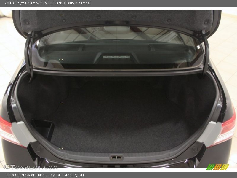 Black / Dark Charcoal 2010 Toyota Camry SE V6