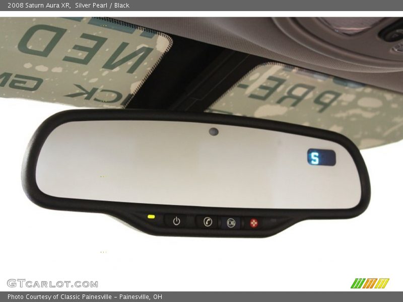 Silver Pearl / Black 2008 Saturn Aura XR