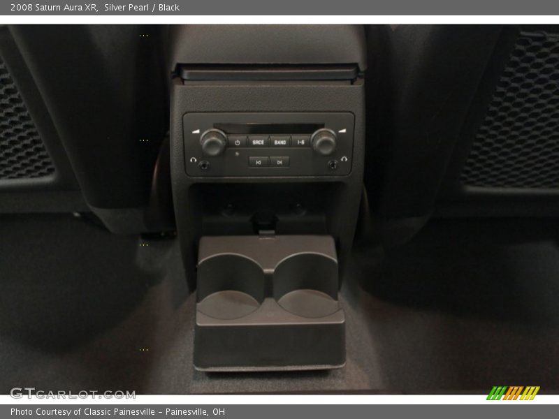 Silver Pearl / Black 2008 Saturn Aura XR