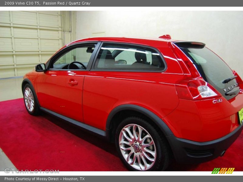 Passion Red / Quartz Gray 2009 Volvo C30 T5