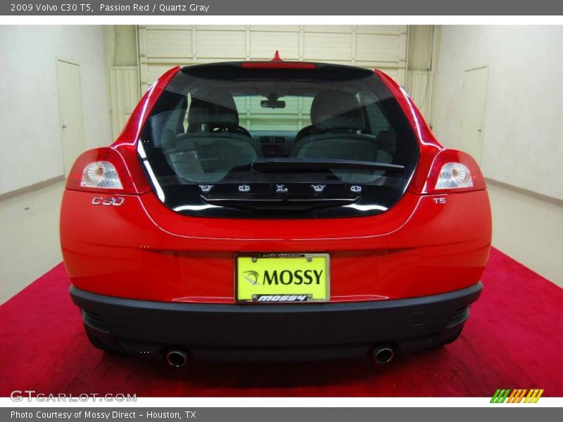 Passion Red / Quartz Gray 2009 Volvo C30 T5