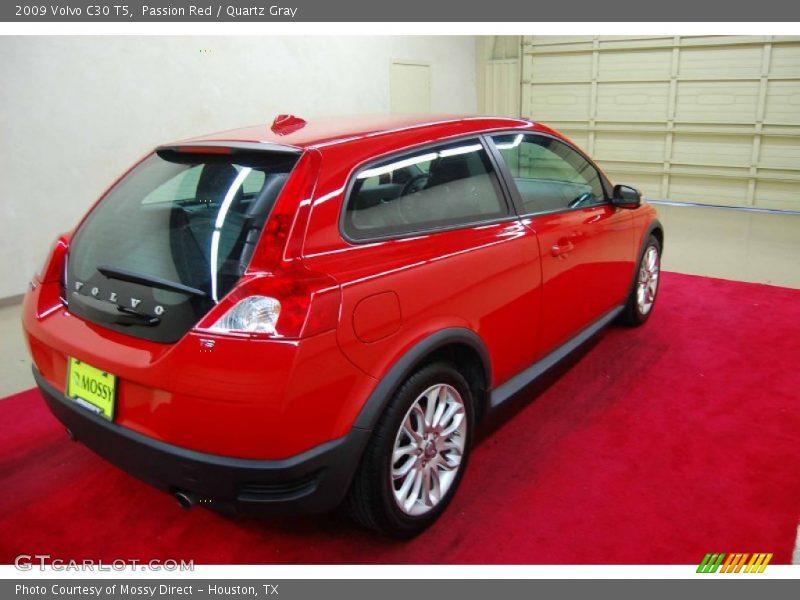 Passion Red / Quartz Gray 2009 Volvo C30 T5