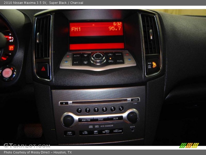 Super Black / Charcoal 2010 Nissan Maxima 3.5 SV