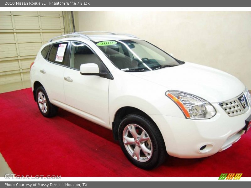 Phantom White / Black 2010 Nissan Rogue SL