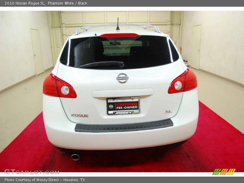 Phantom White / Black 2010 Nissan Rogue SL