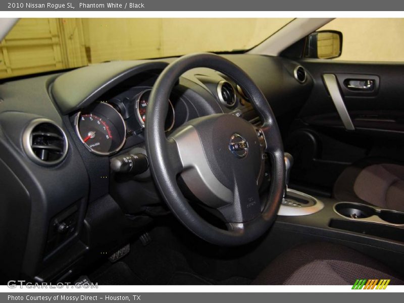 Phantom White / Black 2010 Nissan Rogue SL