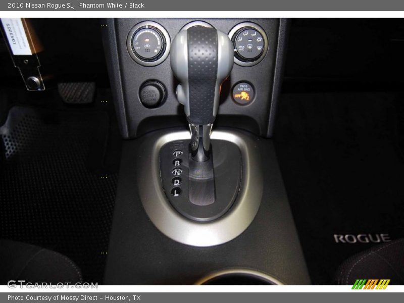 Phantom White / Black 2010 Nissan Rogue SL
