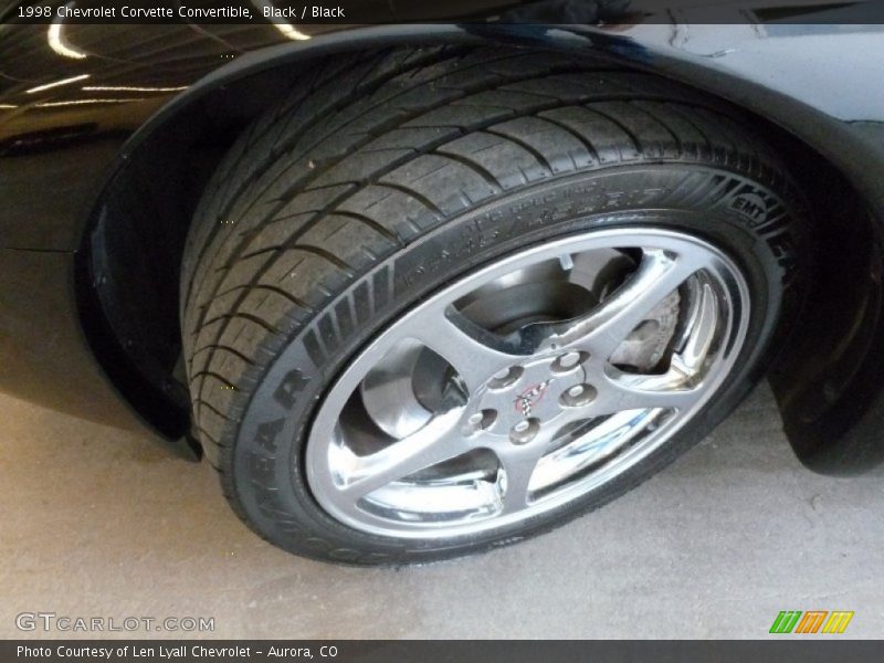  1998 Corvette Convertible Wheel