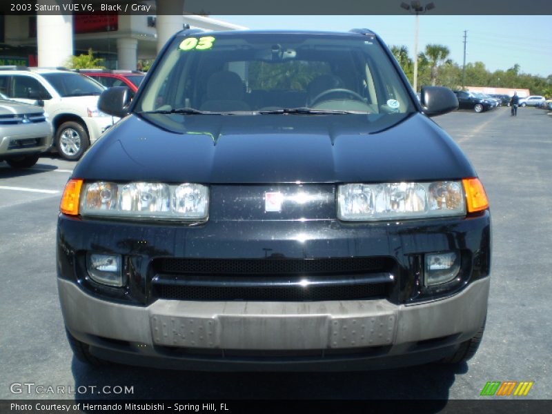 Black / Gray 2003 Saturn VUE V6