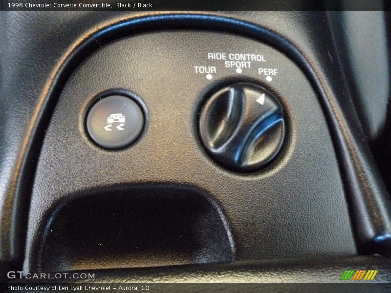 Controls of 1998 Corvette Convertible