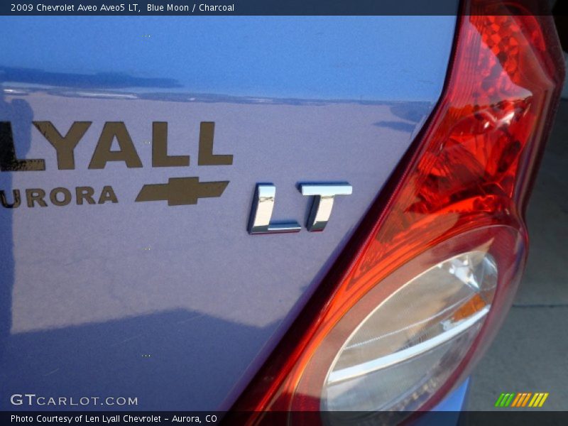 Blue Moon / Charcoal 2009 Chevrolet Aveo Aveo5 LT