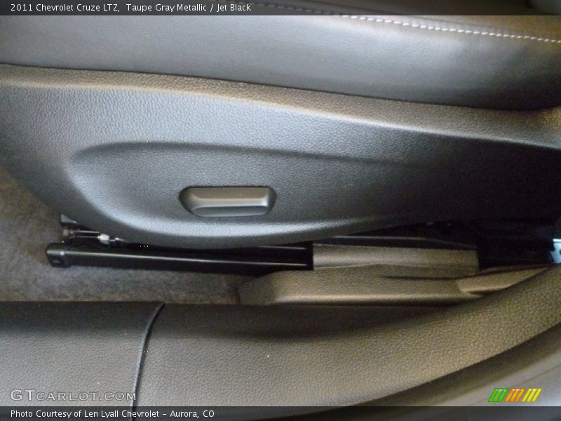 Taupe Gray Metallic / Jet Black 2011 Chevrolet Cruze LTZ