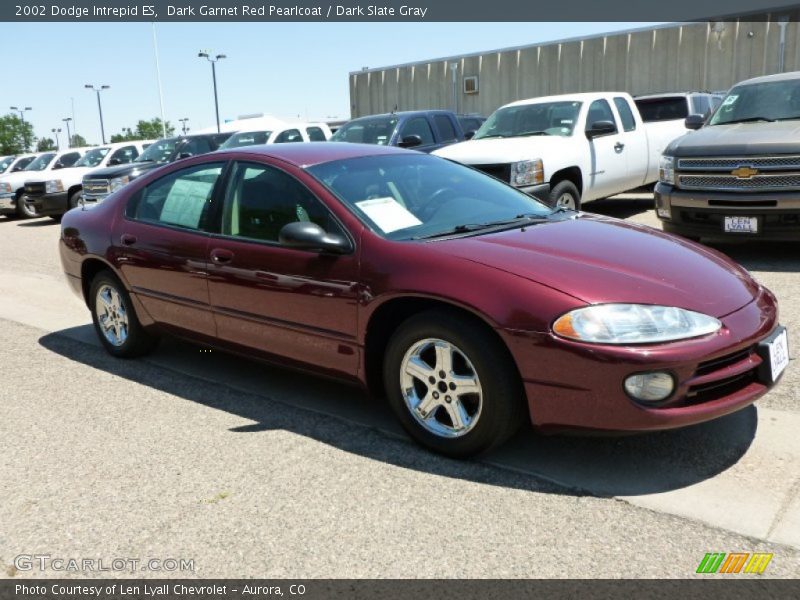 Dark Garnet Red Pearlcoat / Dark Slate Gray 2002 Dodge Intrepid ES