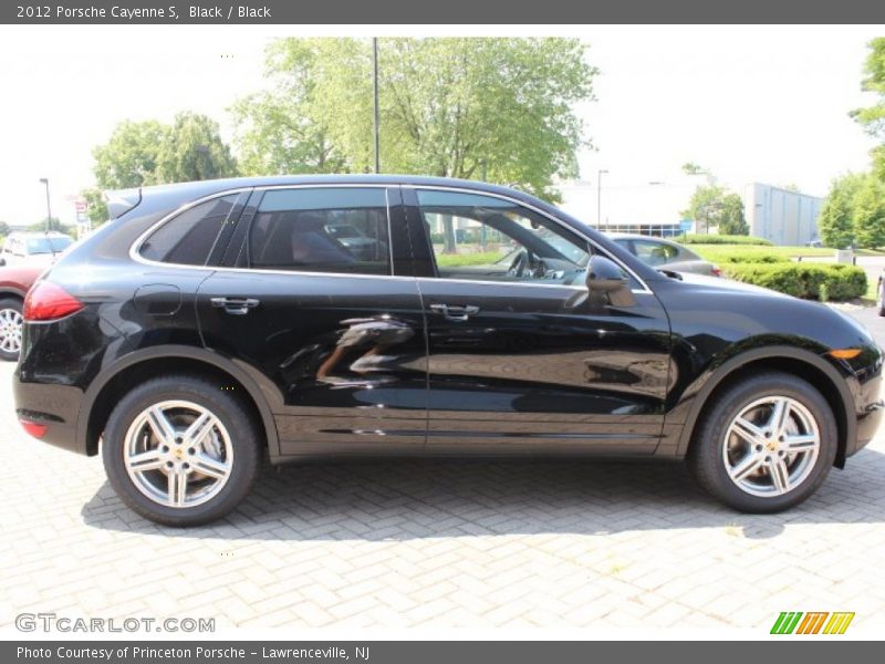 Black / Black 2012 Porsche Cayenne S