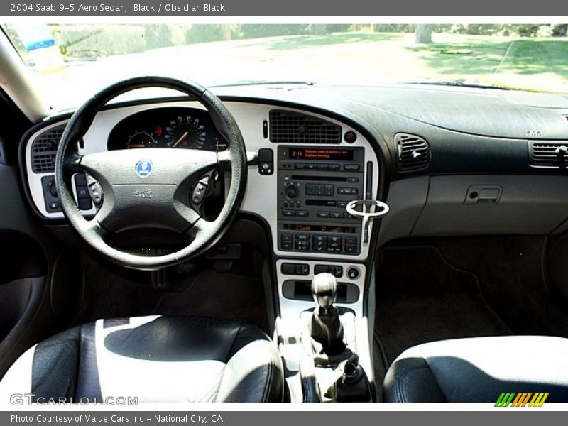 Black / Obsidian Black 2004 Saab 9-5 Aero Sedan