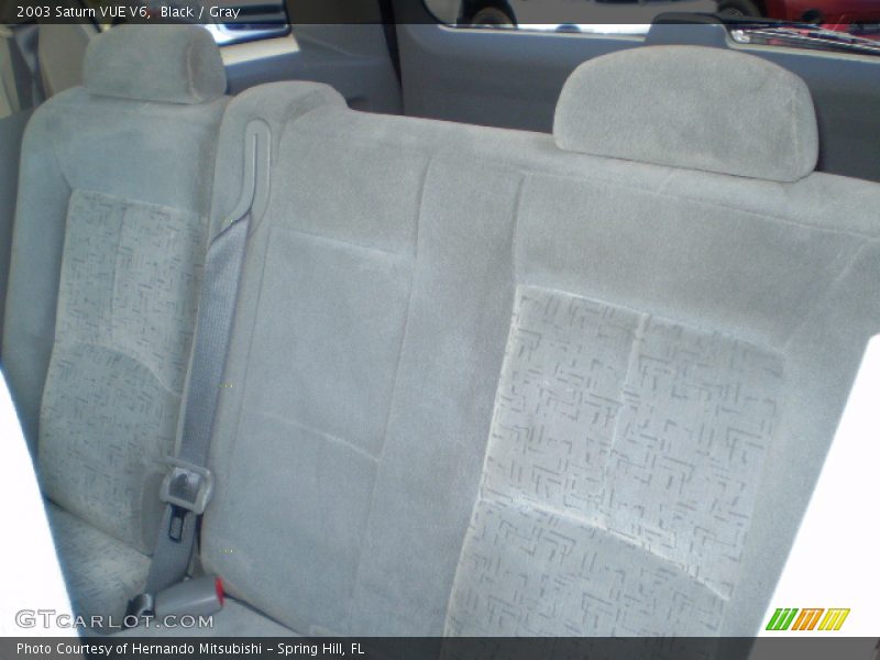 Black / Gray 2003 Saturn VUE V6