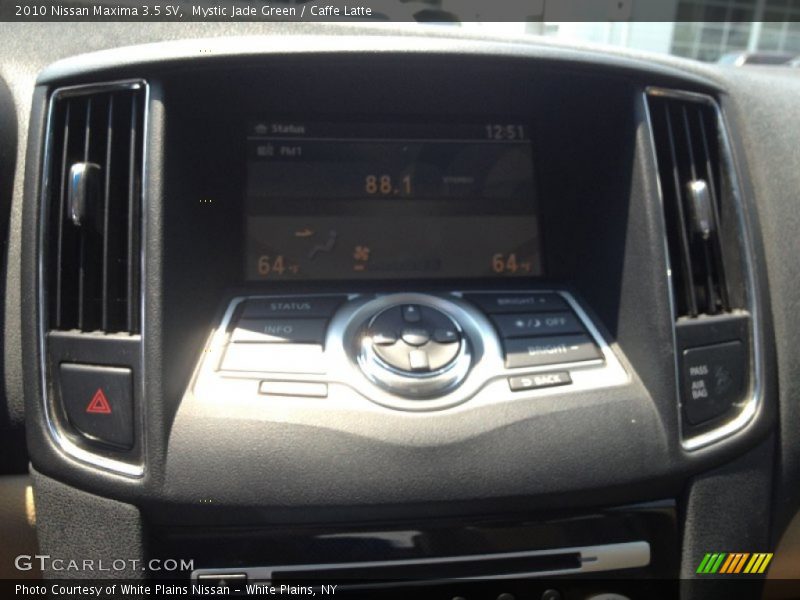 Mystic Jade Green / Caffe Latte 2010 Nissan Maxima 3.5 SV