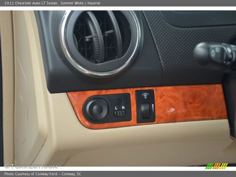 Summit White / Neutral 2011 Chevrolet Aveo LT Sedan