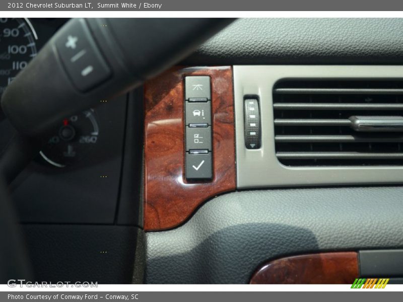 Summit White / Ebony 2012 Chevrolet Suburban LT