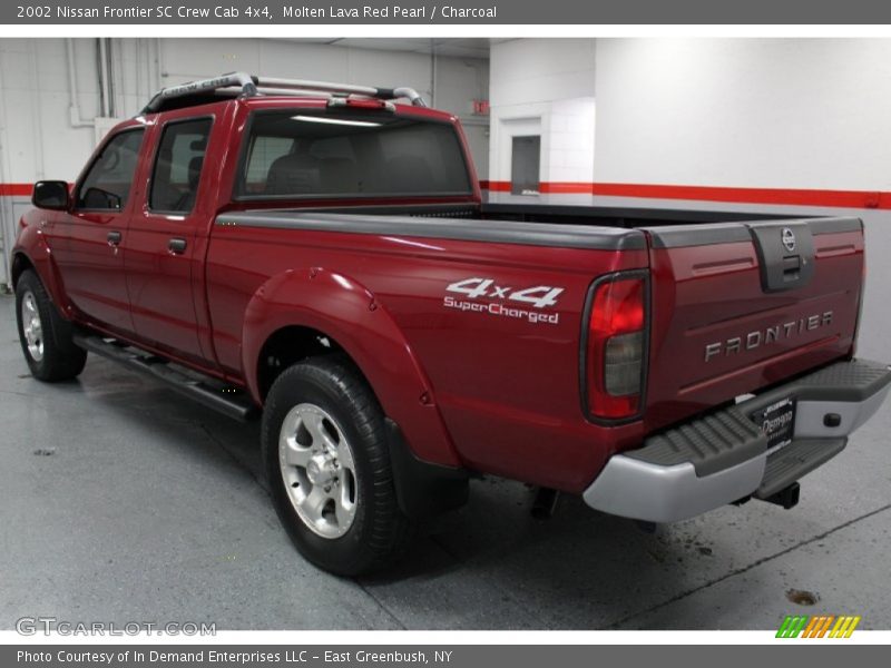 Molten Lava Red Pearl / Charcoal 2002 Nissan Frontier SC Crew Cab 4x4