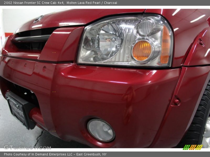 Molten Lava Red Pearl / Charcoal 2002 Nissan Frontier SC Crew Cab 4x4