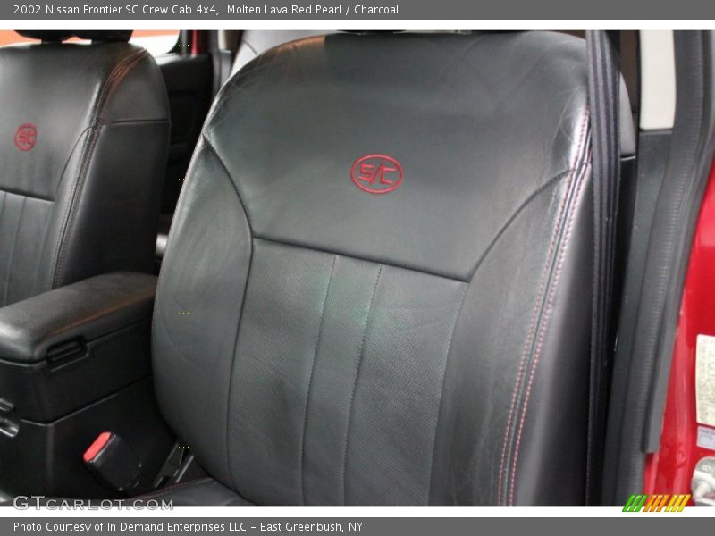 Molten Lava Red Pearl / Charcoal 2002 Nissan Frontier SC Crew Cab 4x4