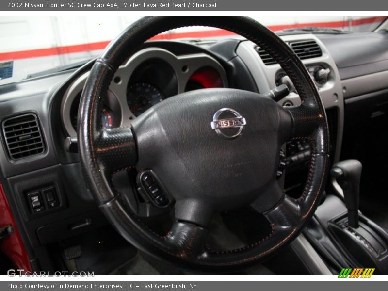 Molten Lava Red Pearl / Charcoal 2002 Nissan Frontier SC Crew Cab 4x4