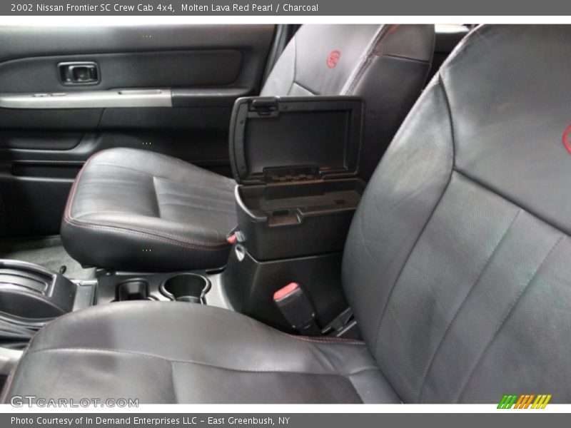 Molten Lava Red Pearl / Charcoal 2002 Nissan Frontier SC Crew Cab 4x4