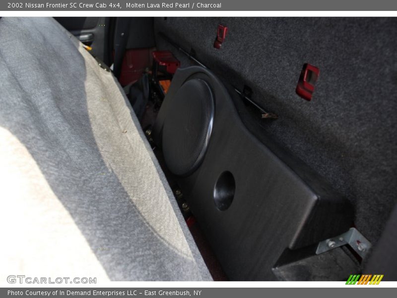 Molten Lava Red Pearl / Charcoal 2002 Nissan Frontier SC Crew Cab 4x4