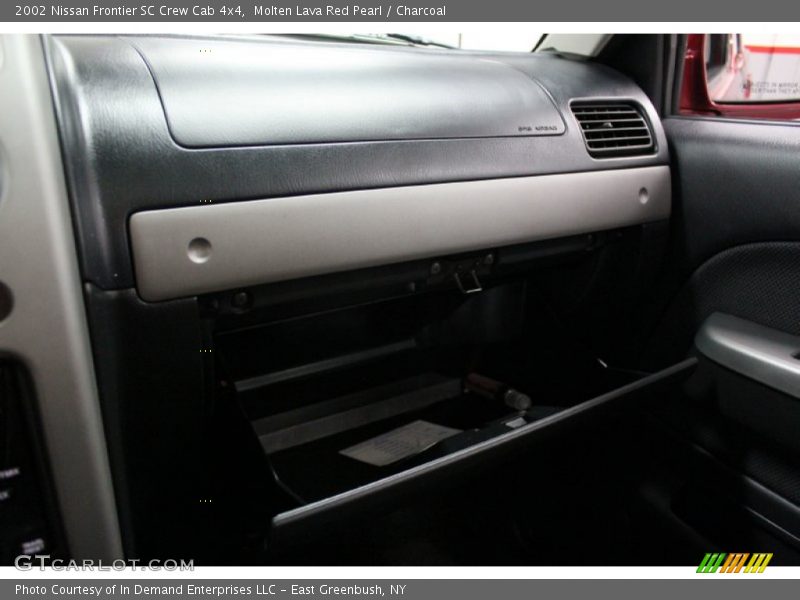 Molten Lava Red Pearl / Charcoal 2002 Nissan Frontier SC Crew Cab 4x4