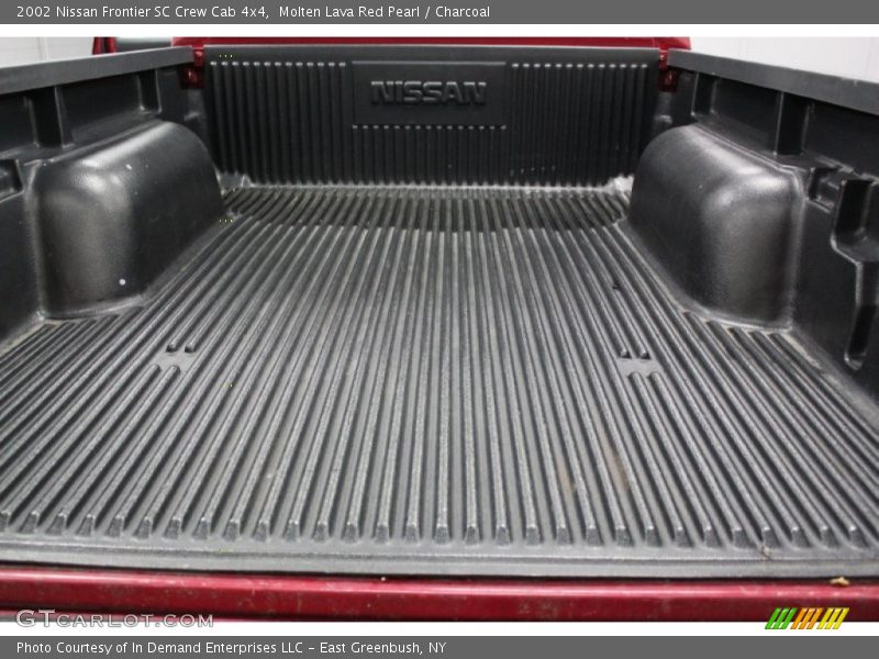 Molten Lava Red Pearl / Charcoal 2002 Nissan Frontier SC Crew Cab 4x4